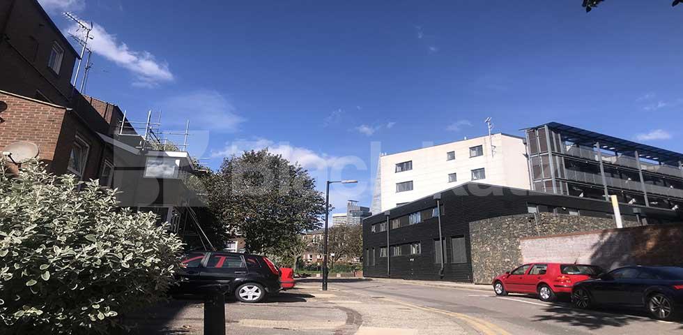 			NEW INSTRUCTION, 4 Bedroom, 1 bath, 1 reception Apartment			 Prioress Street, Borough 